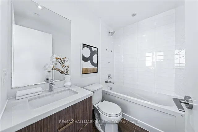 Additional image 9 of 501 St Clair Ave Unit 1811