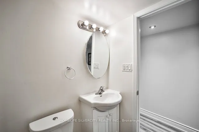 Additional image 37 of 55 Samantha Cres