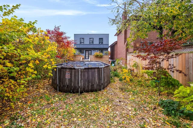 Additional image 33 of 76 Phillip Ave