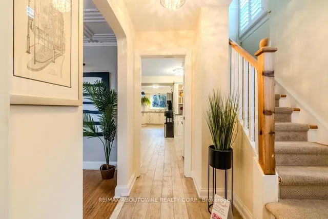 Additional image 4 of 106 ELLIOTT St