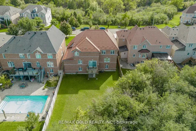 Additional image 40 of 71 Crocker Dr