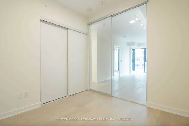 Additional image 8 of 840 St Clair Ave Unit 416