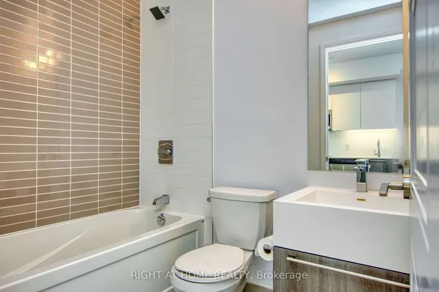 Additional image 4 of 25 Neighbourhood Lane Unit 1007
