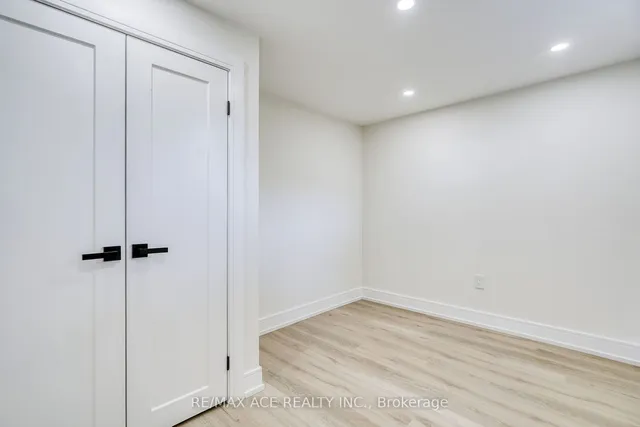 Additional image 36 of 15 Wantanopa Cres