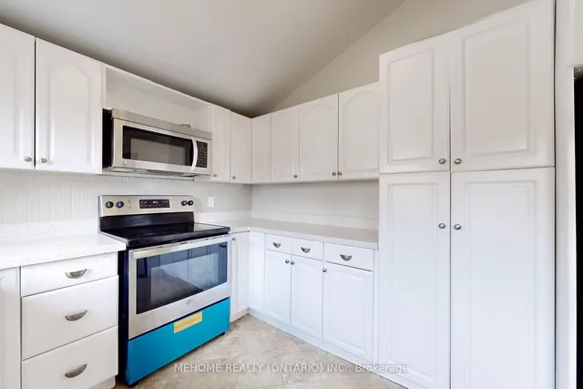 Additional image 7 of 38 Cartier Cres