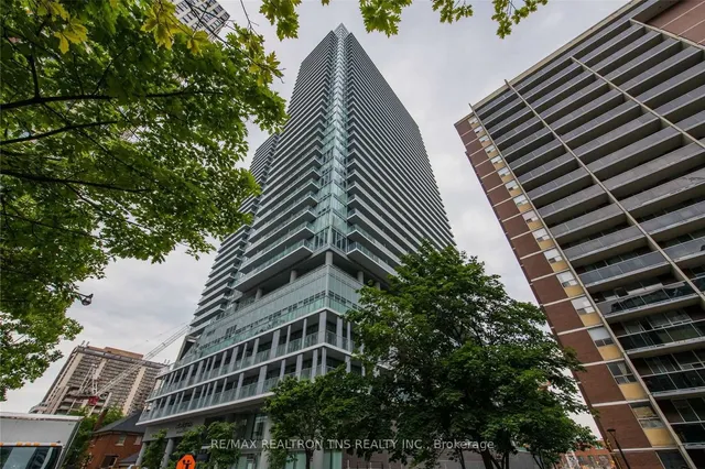 99 Broadway Ave Unit 3308