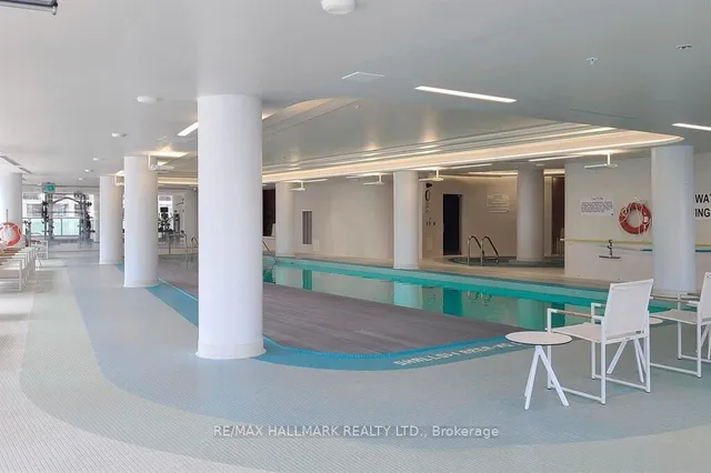 Additional image 31 of 11 Wellesley St Unit 3909