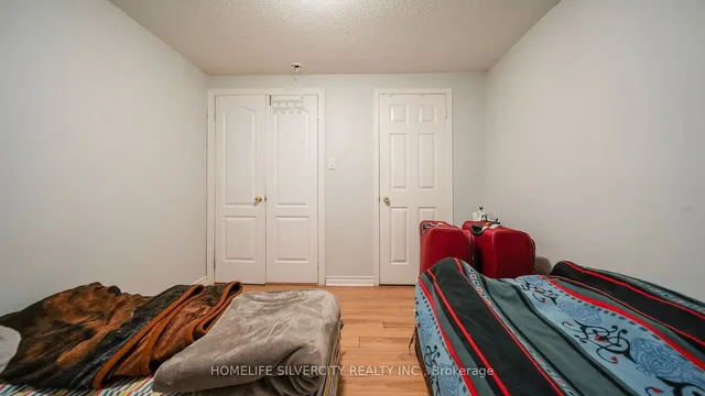 Additional image 29 of 36 Woodside Crt