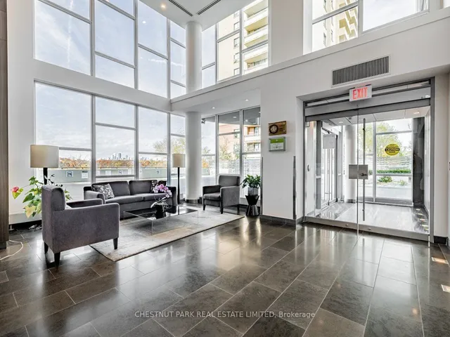 Additional image 39 of 1048 Broadview Ave Unit PH02