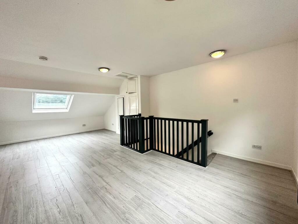 Additional image 21 of Roundwood Avenue, Burnley