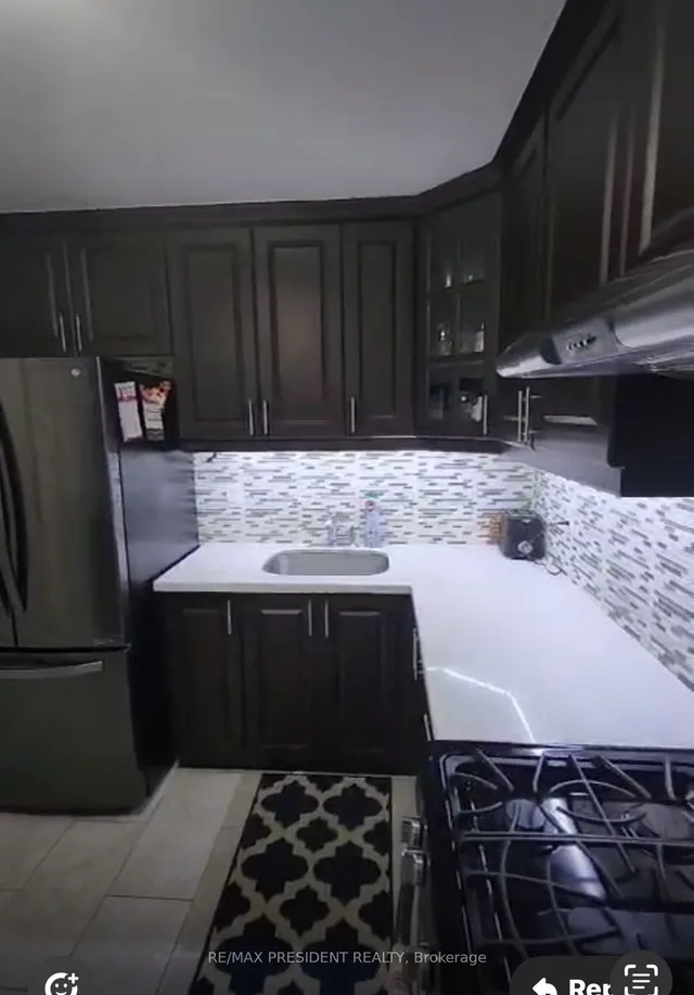 Additional image 8 of 16 Litchfield Crt Unit 115