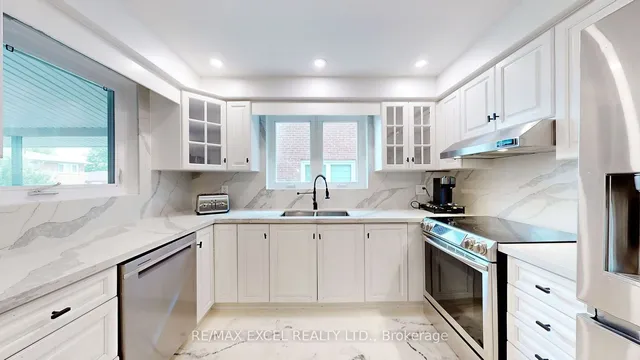 Additional image 8 of 220 Gracefield Ave