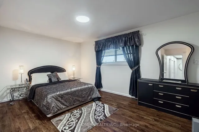 Additional image 24 of 29 Doncaster Dr