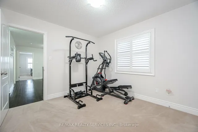 Additional image 30 of 58 Andretti Cres