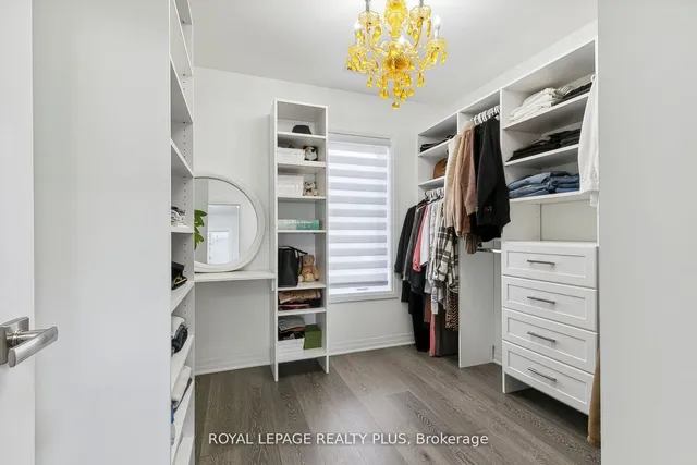 Additional image 27 of 70 Thomas Mulholland Dr Unit 8