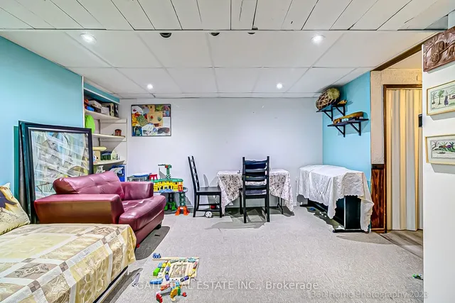 Additional image 14 of 23 Greenwich Circ