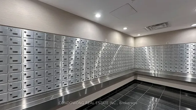 Additional image 29 of 65 Bremner Blvd Unit 3402