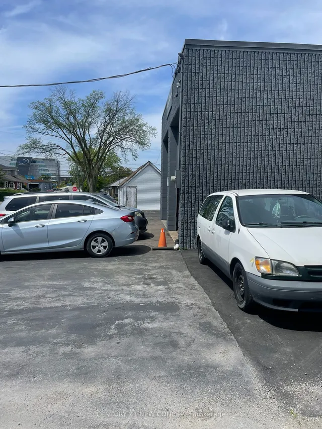 Additional image 3 of 1171 Roselawn Ave