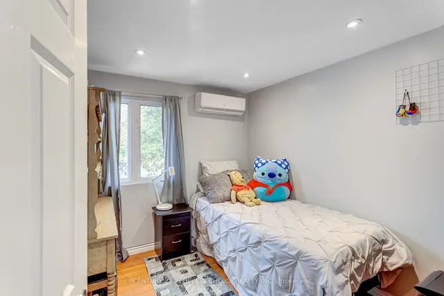 Additional image 23 of 13 Jeffrey St