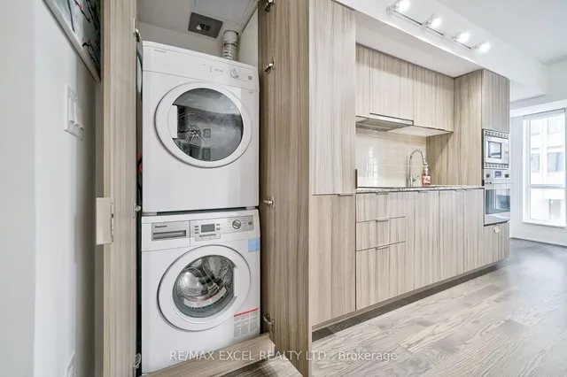 Additional image 13 of 955 Bay St Unit 319