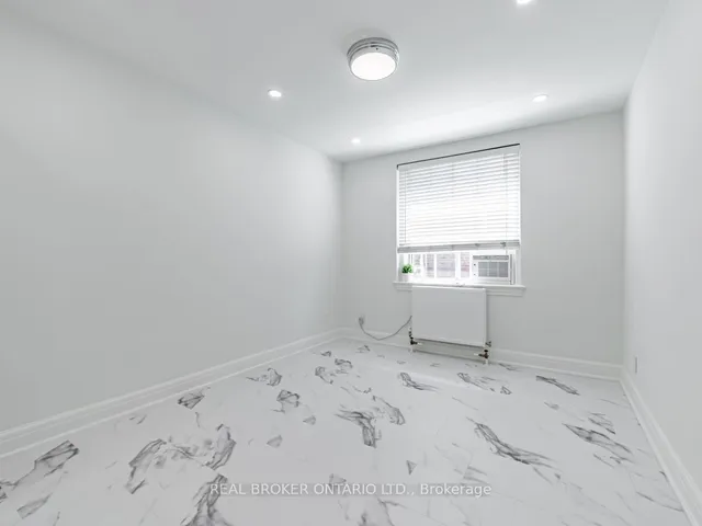 Additional image 18 of 2693 Lakeshore Blvd Unit 6