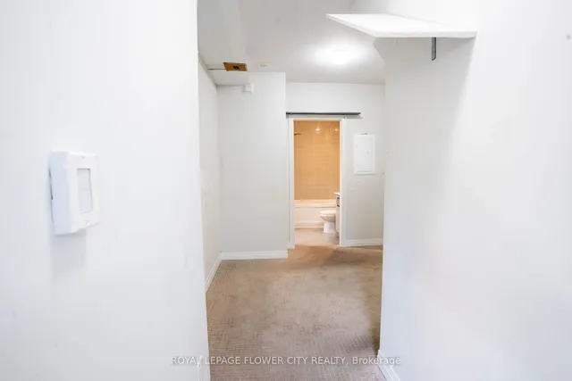 Additional image 4 of 402 The East mall suite Unit 116