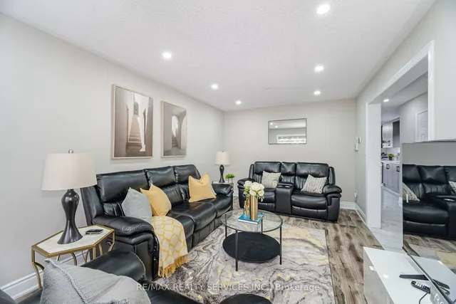 Additional image 6 of 42 Domenico Cres