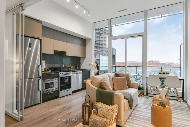 Additional image 7 of 4208 Dundas St Unit 520