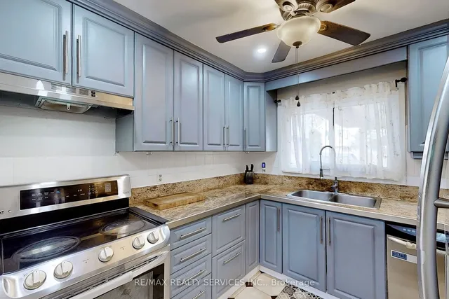 Additional image 6 of 14 Greenhills Sq