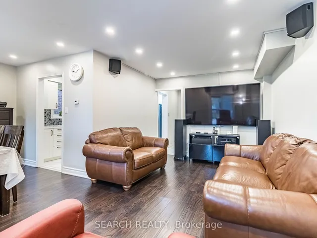 Additional image 12 of 194 Simmons Blvd