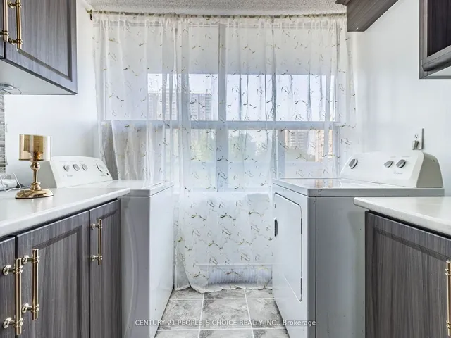 Additional image 21 of 17 Knightsbridge Rd Unit 308