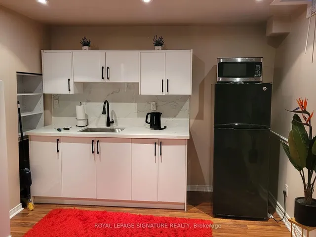 Additional image 7 of 35 Lawndale Cres