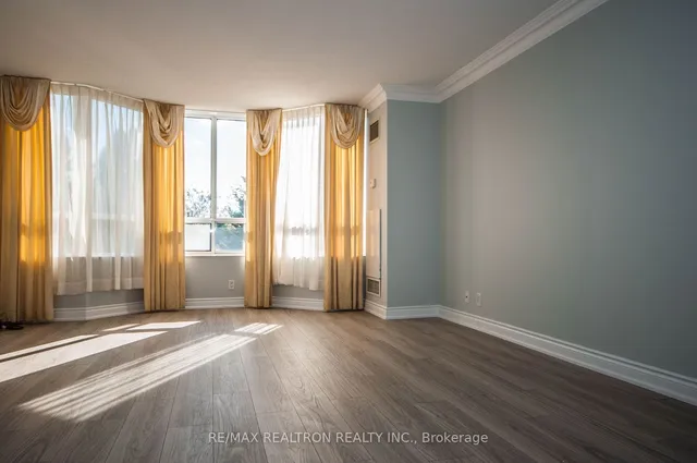 Additional image 15 of 78 Harrison Garden Blvd Unit 307