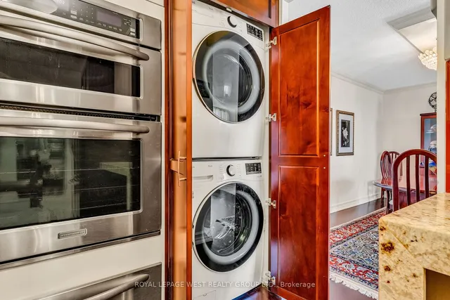 Additional image 16 of 2045 Lake Shore Blvd Unit 3402