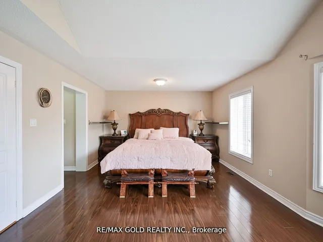 Additional image 19 of 25 Maverick Cres