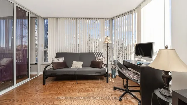 Additional image 20 of 22 Hanover Rd Unit 210