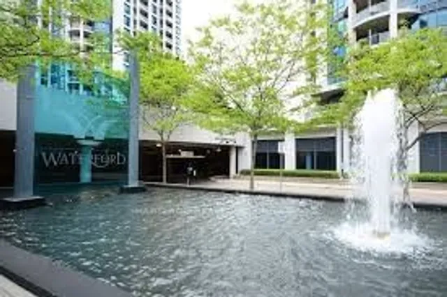 Additional image 5 of 2083 Lake Shore Blvd Unit 809