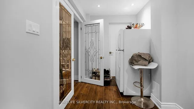 Additional image 35 of 75 Stoneledge Circ