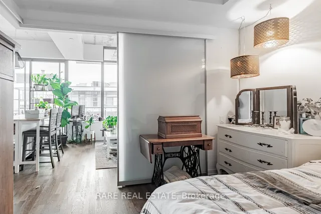 Additional image 27 of 560 King St Unit 1004