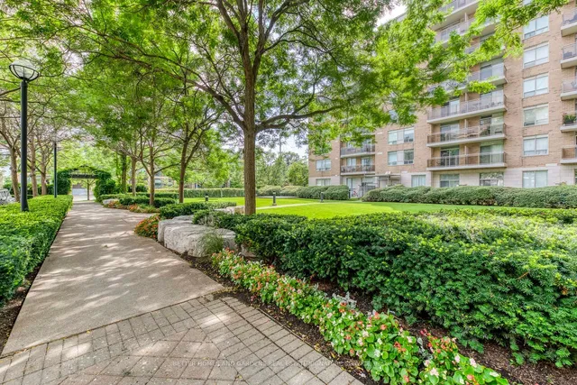 Additional image 28 of 650 Lawrence Ave Unit 518