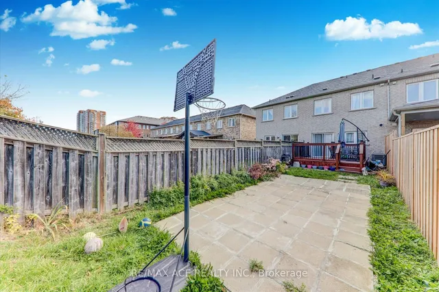 Additional image 33 of 112 Pinery Tr