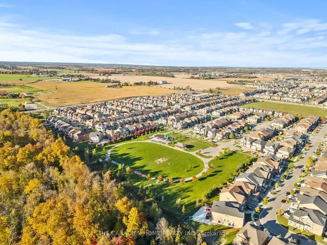 Additional image 35 of 59 Cobriza Cres