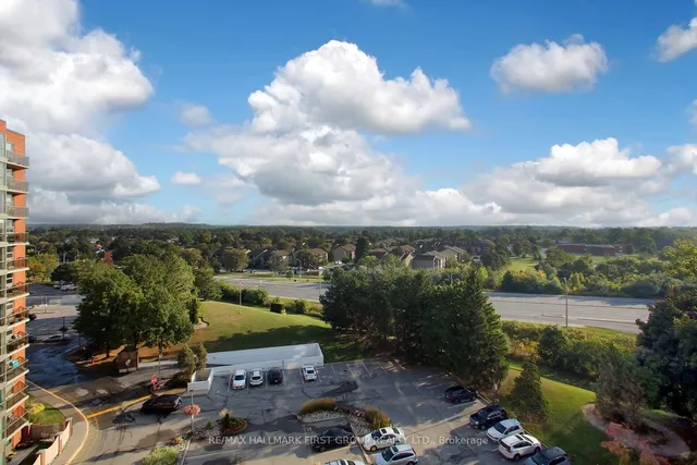 Additional image 9 of 20 Dean Park Rd Unit 908