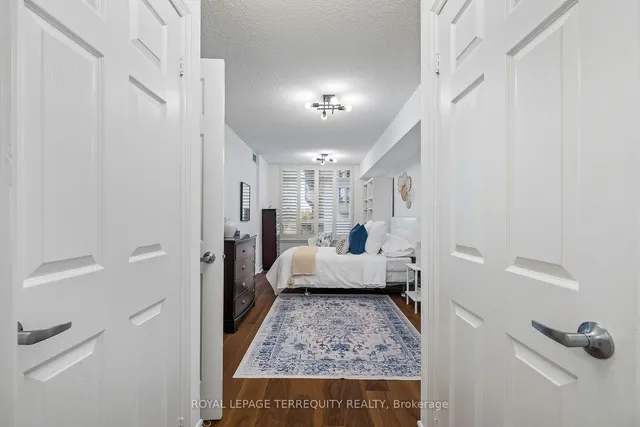 Additional image 18 of 225 Wellesley St Unit 216