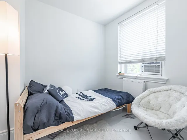 Additional image 22 of 2693 Lakeshore Blvd Unit 6