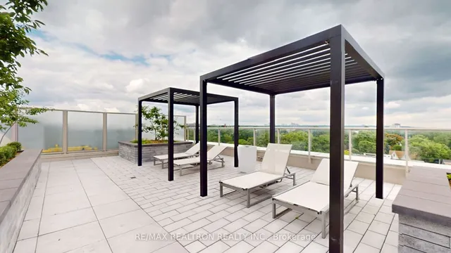 Additional image 38 of 150 Logan Ave Unit 445