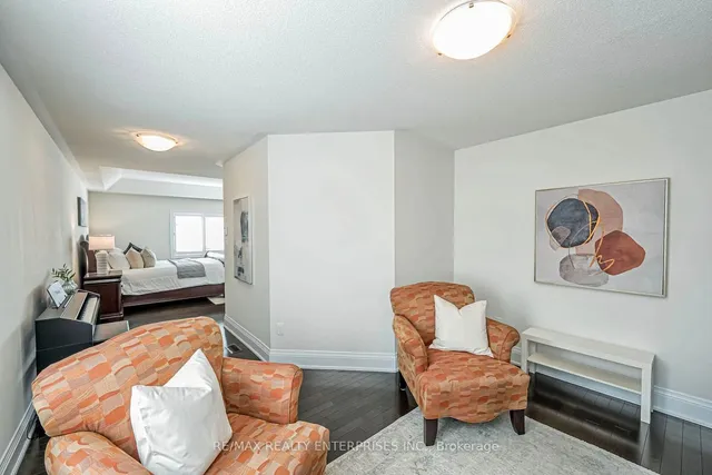 Additional image 15 of 39 Lampman Cres