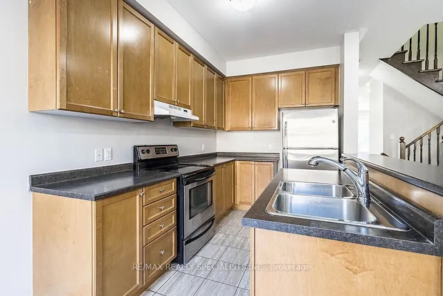 Additional image 17 of 11 SKY HARBOUR Dr