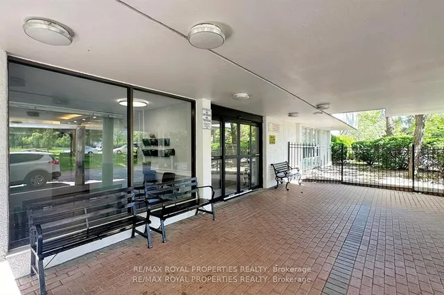 Additional image 3 of 20 Forest Manor Rd Unit 702