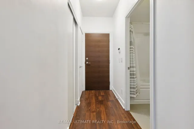 Additional image 3 of 35 Brian Peck Cres Unit 102